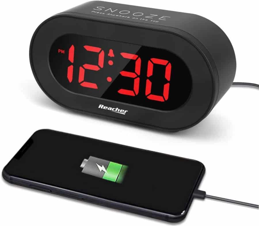 13 Best Fully Dimmable Alarm Clocks [ 2023 Reviews ]