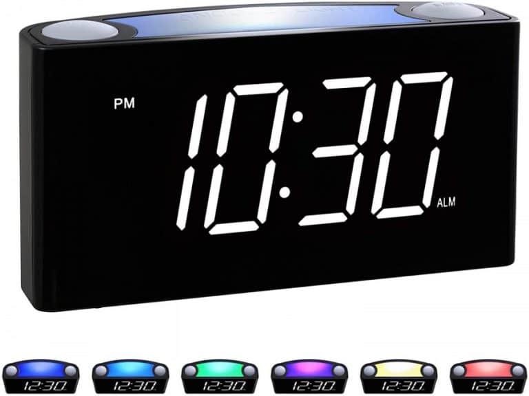 13 Best Fully Dimmable Alarm Clocks [ 2023 Reviews ]